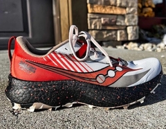 ZAPATILLA MUJER ENDORPHIN EDGE - FOG/ZENITH (SM) / SAUCONY - RunStore