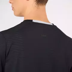 REMERA KINVARA / SAUCONY en internet