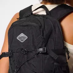 MOCHILA PEREGRINE ZIP BLACK / SAUCONY en internet