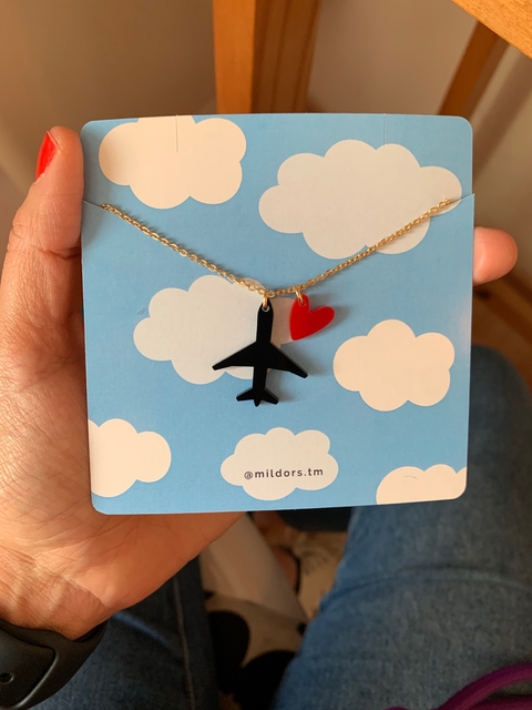 Collar Wanderlust