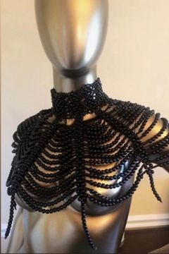 Colar Tribo Zulú Preto vazado - comprar online