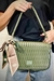 Bolsa Feminina Alça Rabo de Crocodilo na internet