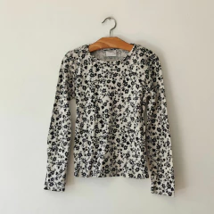 REMERA - ZARA - TALLE 7 AÑOS - BLANCO MOTIVO FLORES - comprar online