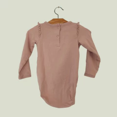 BODY - H&M - TALLE 9 A 12 MESES - VIOLETA MOTIVO GLOBO AEROSTÁTICO Y CONEJOS en internet