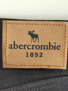 PANTALÓN JEAN - ABERCROMBIE - TALLE 11 A 12 AÑOS - NEGRO - PilchaGo