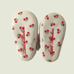 GUILLERMINA - LITTLE AKIABARA - TALLE AR 16 - BLANCO MOTIVO CEREZAS - PilchaGo