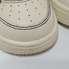 ZAPATILLAS - NIKE - TALLE AR 21 - BEIGE - PilchaGo