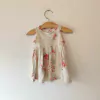 VESTIDO - LITTLE AKIABARA - TALLE 9 MESES - CRUDO CON FLORES MUSCULOSA