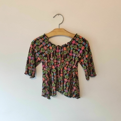 REMERA - BABYWORKS - TALLE 3 A 6 MESES - FLORES BASE MARRÓN en internet