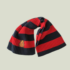 CONJUNTO - POLO RALPH LAUREN - TALLE 2 A 4 AÑOS - SET X2 (BUFANDA CMS 133 X 21 Y GORRO) RAYAS AZUL Y ROJO - comprar online