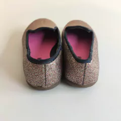 ZAPATOS - OSHKOSH - TALLE AR 19 - CHATITAS CON BRILLITOS - PilchaGo