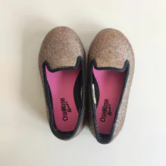 ZAPATOS - OSHKOSH - TALLE AR 19 - CHATITAS CON BRILLITOS - tienda online