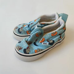 PANCHAS - VANS - TALLE AR 20 - CELESTE MOTIVO TIBURONES en internet