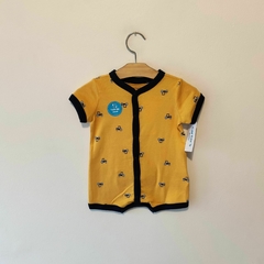 ENTERITO - CARTER´S - TALLE 3 MESES - AMARILLO CON TRACTORES