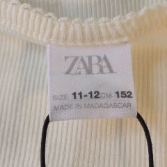 MUSCULOSA - ZARA - TALLE 11 A 12 AÑOS - BLANCO