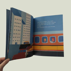 LIBRO - MUY LEJOS DE LA TIERRA - ED PEQUEÑO EDITOR - PilchaGo