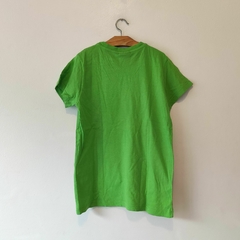 REMERA - GRISINO - TALLE 7 A 8 AÑOS - VERDE MOTIVO PERROS en internet