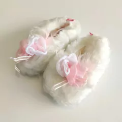 PANTUFLAS - CAROLA DESIGNS - TALLE AR 18 /19 - PELUCHE BLANCO - comprar online