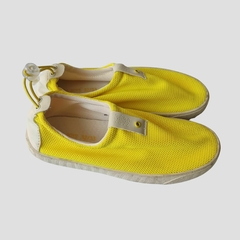 PANCHAS - ZARA - TALLE AR 31/32 - AMARILLAS en internet