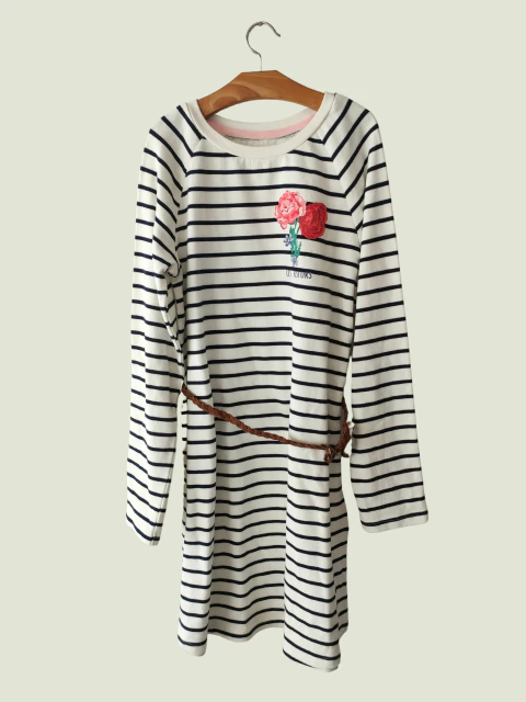 VESTIDO - H&M - TALLE 8 A 10 AÑOS - A RAYAS BLANCO MOTIVO FLOR CON CINTURÓN - comprar online