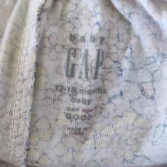 SHORT - GAP - TALLE 12 A 18 MESES - FLOREADO en internet