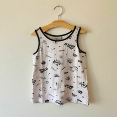 MUSCULOSA - GRISINO - TALLE 4 A 5 AÑOS - RAYAS BLANCO Y ROSA MOTIVO DIBUJOS