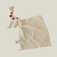 MANTA DE APEGO - VULLI - CREMA MOTIVO JIRAFA en internet