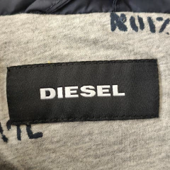 CAMPERA - DIESEL - TALLE 9 AÑOS - AZUL - PilchaGo