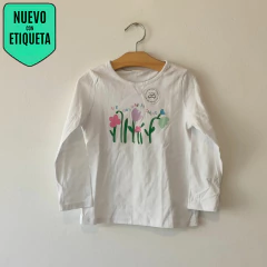 REMERA - CHEEKY - TALLE 3 AÑOS - BLANCA MOTIVO FLORES - comprar online