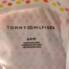 SHORT - TOMMY HILFIGER - TALLE 6 A 9 MESES - A LUNARES MULTICOLOR BLANCO - PilchaGo