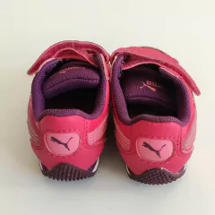 ZAPATILLAS - PUMA - TALLE AR 18 - ROSA - PilchaGo