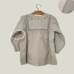 BLUSA - H&M - TALLE 12 A 18 MESES - GRIS - tienda online