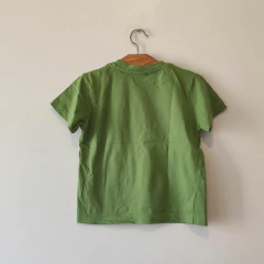 REMERA - GO SPORT - TALLE 4 AÑOS - VERDE CON LEYENDA en internet