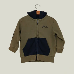 CAMPERA LIVIANA - NEXT - TALLE 12 MESES - VERDE Y NEGRO