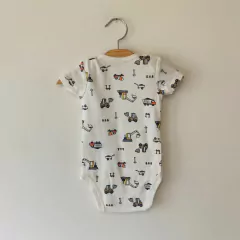BODY MC - CARTER'S - TALLE 3 MESES - BLANCO MOTIVO TRACTORES - comprar online