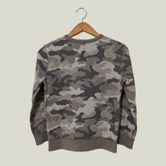BUZO - GAP - TALLE 8 AÑOS - GRIS CAMUFLADO LEYENDA GAP - comprar online