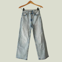 PANTALÓN JEAN - H&M - TALLE 10 A 11 AÑOS - CELESTE - comprar online