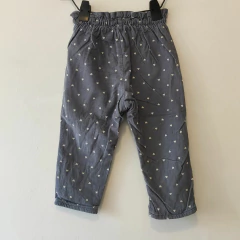 PANTALÓN - H&M - TALLE 12 A 18 MESES - CORDEROY GRIS MOTIVO CORAZONES en internet