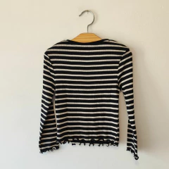 REMERA ML - PRIMARK - TALLE 4 A 5 AÑOS - A RAYAS BEIGE Y NEGRO en internet