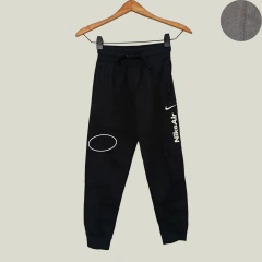 PANTALÓN JOGGING - NIKE - TALLE 8 AÑOS - NEGRO - PilchaGo