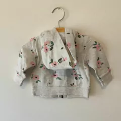 BUZO - CARTER'S - TALLE 3 MESES - GRIS CON FLORES ROSAS - comprar online