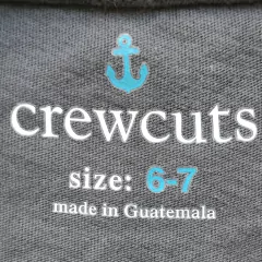 REMERA - CREWCUTS - TALLE 6 A 7 AÑOS - GRIS TOPO en internet