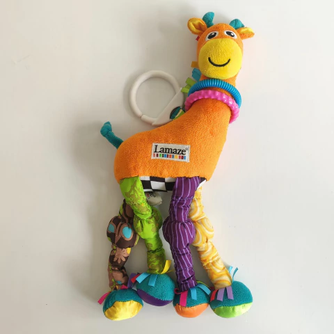 JUGUETE SONAJERO- LAMAZE - PELUCHE SENSORIAL MOTIVO ANIMAL MULTICOLOR - comprar online