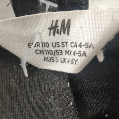 PANTALÓN - H&M - TALLE 4 A 5 AÑOS - NEGRO ENGOMADO - PilchaGo