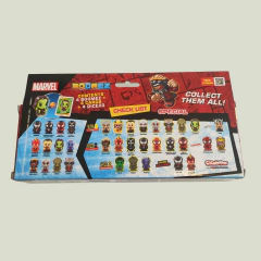 MUÑECOS MARVEL - CICABOOM - JUEGO DE CARTAS EN 3D CON MINIATURAS QUE BRILLAN EN LA OSCURIDAD en internet