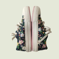 ZAPATILLAS - CHEEKY - TALLE AR 30 - AZUL MOTIVO FLORES - comprar online