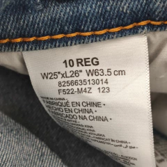 PANTALÓN JEAN - LEVI'S - TALLE 10 AÑOS - CELESTE