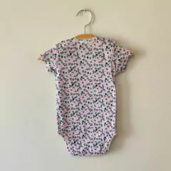 BODY - CARTER´S - TALLE 3 MESES - BLANCO MOTIVO FLORES - PilchaGo