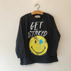 REMERA - ZARA - TALLE 6 AÑOS - NEGRO CON LEYENDA - comprar online