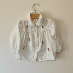 CAMISA - TALLE 1 AÑO - BLANCA CON FLORES BORDADAS